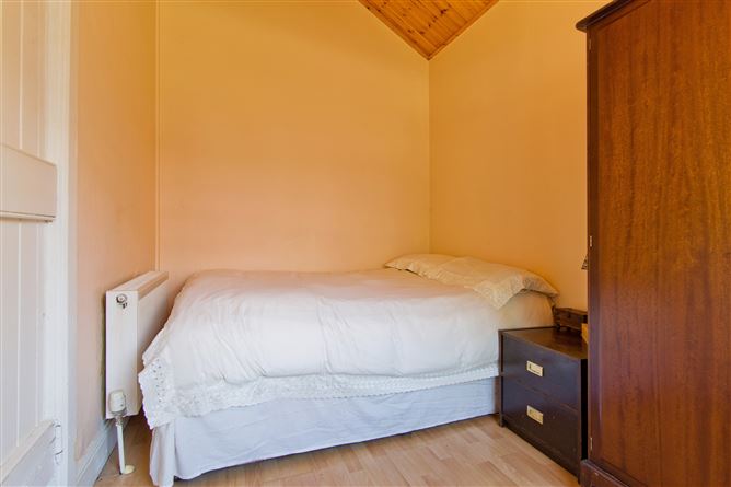 6 Hill Cottages, Killiney Hill Road, Killiney, Co. Dublin