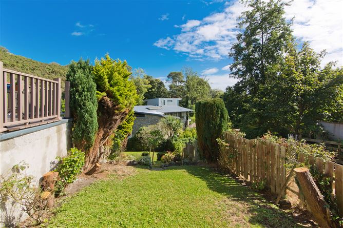 6 Hill Cottages, Killiney Hill Road, Killiney, Co. Dublin