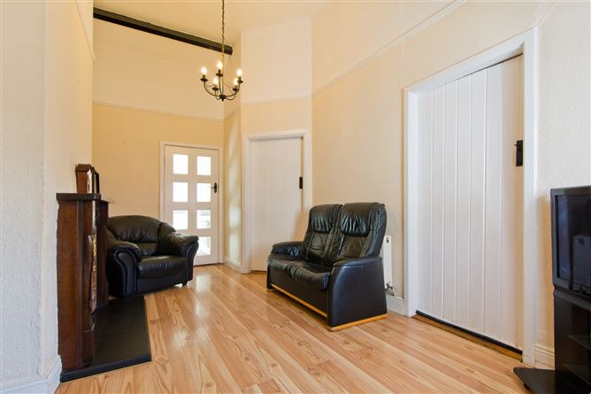 6 Hill Cottages, Killiney Hill Road, Killiney, Co. Dublin