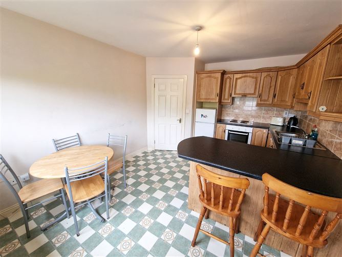 No. 1, 2 & 3 Powers Apartments, Kilrush Road, Kildysart, Co. Clare