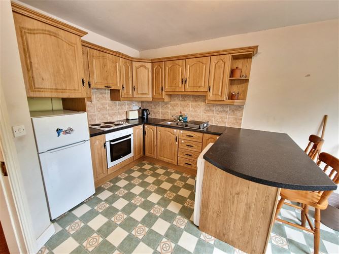 No. 1, 2 & 3 Powers Apartments, Kilrush Road, Kildysart, Co. Clare