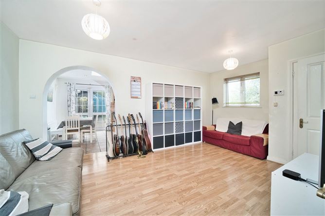 16 Castlevillage Rise, Celbridge, County Kildare