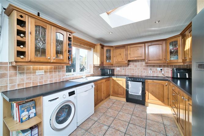 16 Castlevillage Rise, Celbridge, County Kildare