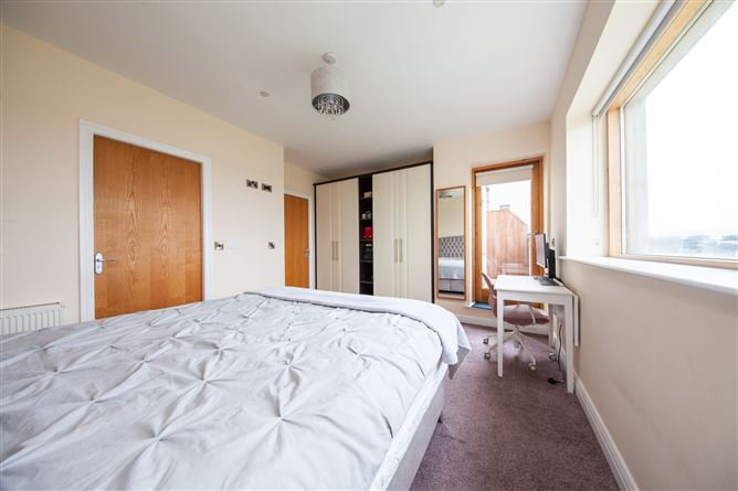 APARTMENT 43 BLOCK F MILNER'S SQUARE SHANOWEN ROAD DUBLIN 9, Whitehall, Dublin 9