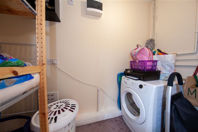 APARTMENT 43 BLOCK F MILNER'S SQUARE SHANOWEN ROAD DUBLIN 9, Whitehall, Dublin 9