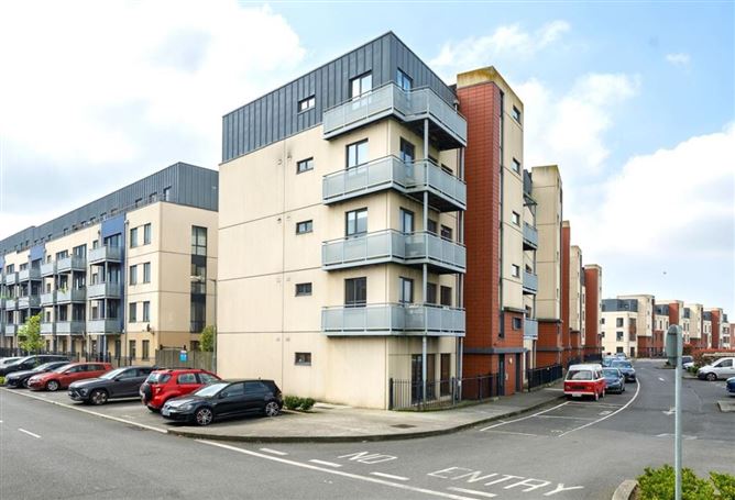 Apartment 10, Cassian Court North, River Drive, Royal Canal Park, Dublin 15, Dublin