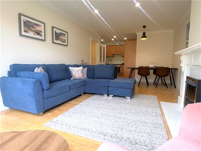 18 Roscam House, Roscaoin, Galway