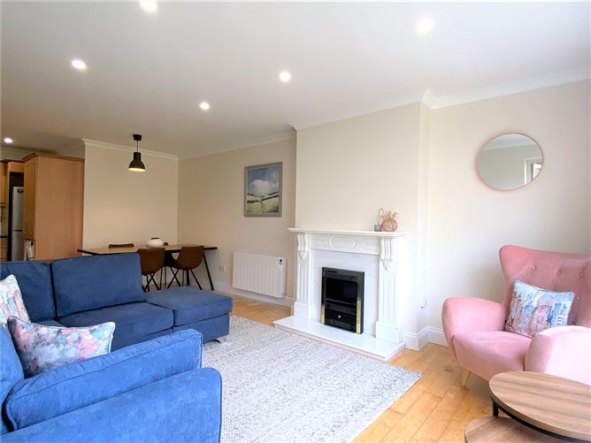 18 Roscam House, Roscaoin, Galway