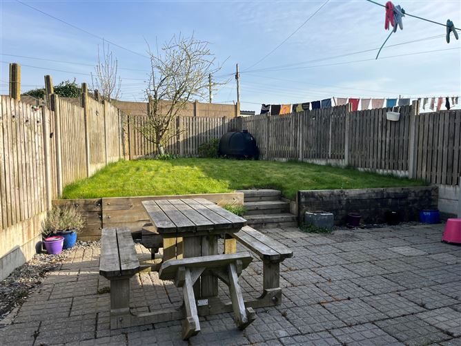 12 Canon Hayes Park, Tipperary, Co. Tipperary