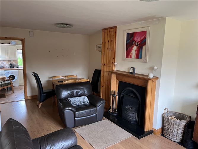 12 Canon Hayes Park, Tipperary, Co. Tipperary