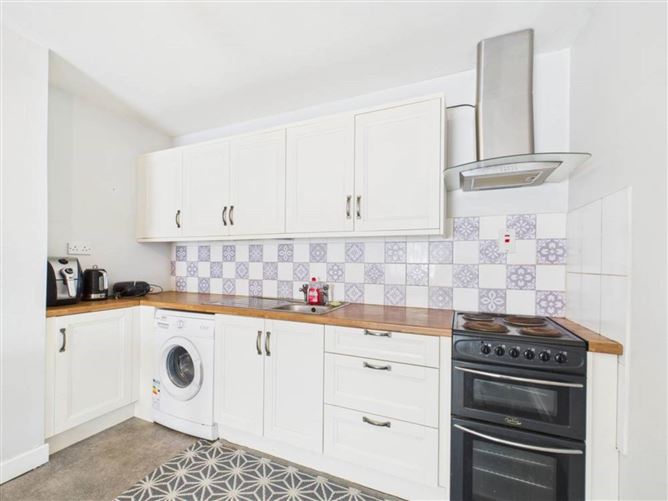 Photo 10 of 28 — 9 Priory Court, Athy, County Kildare