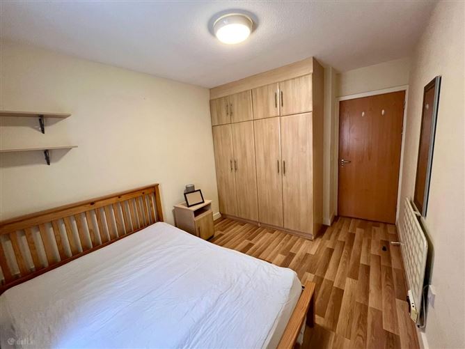 Photo 5 of 7 — Apartment 9, Knapp's Square Apartments, Cork City, Cork