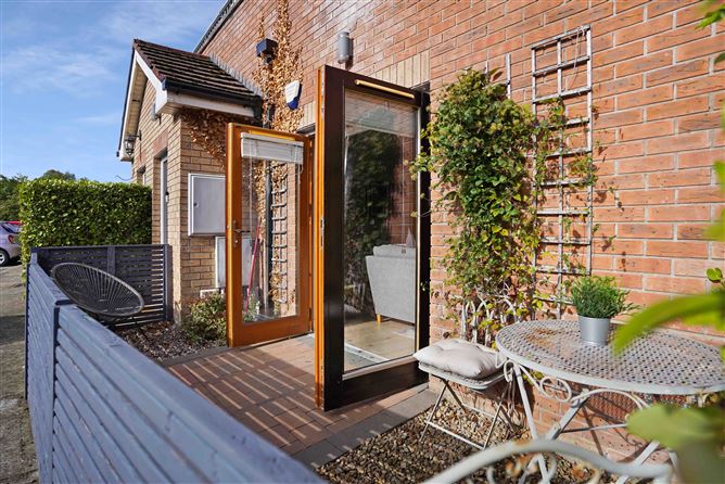 15 Summerseat Green, Clonee Meath , Clonee, Dublin 15