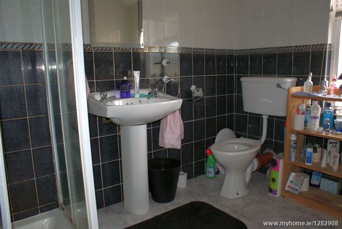 16 Dingle Road, Cabra,  Dublin 7