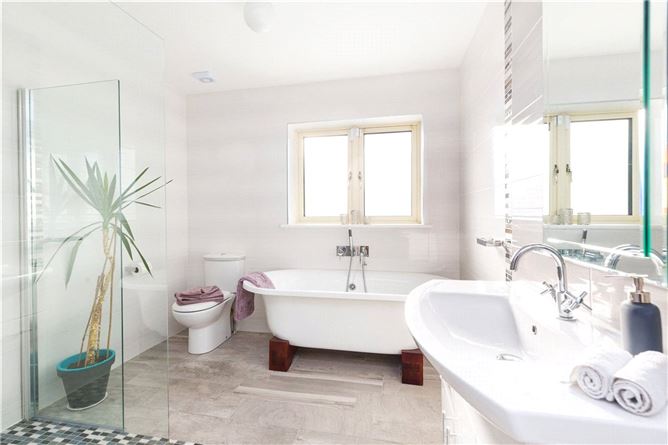 2 Glenkeen, Lott Lane, Kilcoole, Co. Wicklow
