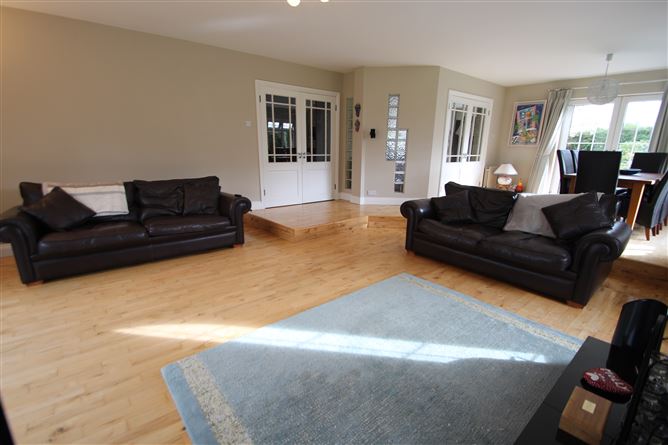 Firview, Shanagraigue, Carrigaline, Cork