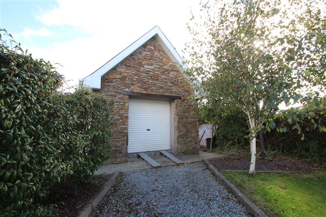 Firview, Shanagraigue, Carrigaline, Cork