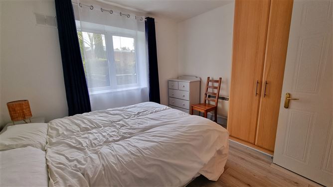 234 Hampton Square, Navan Road, Dublin 7