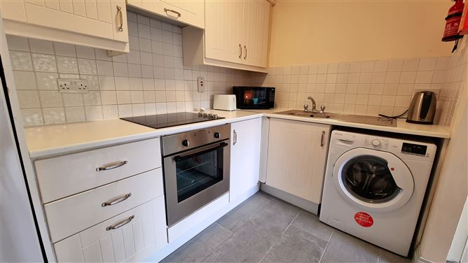234 Hampton Square, Navan Road, Dublin 7