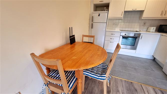 234 Hampton Square, Navan Road, Dublin 7