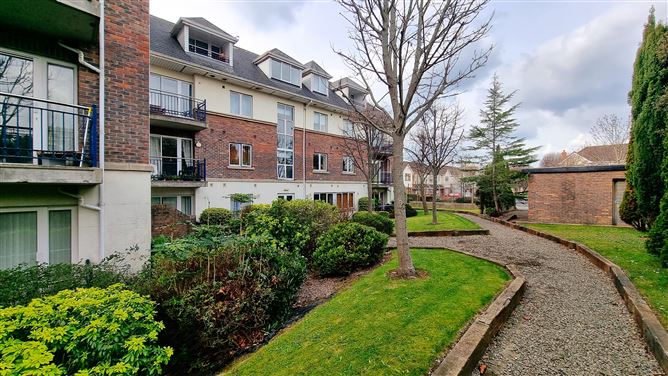 234 Hampton Square, Navan Road, Dublin 7