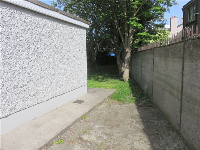 49 Connolly Avenue , Inchicore, Dublin 8
