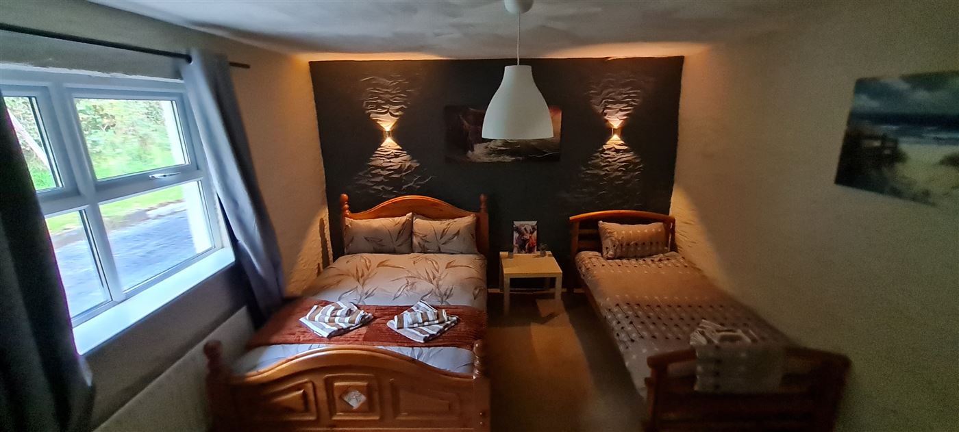 Secret hideaway in Cloonlahoon,Vacation Rental in Clare, Ireland