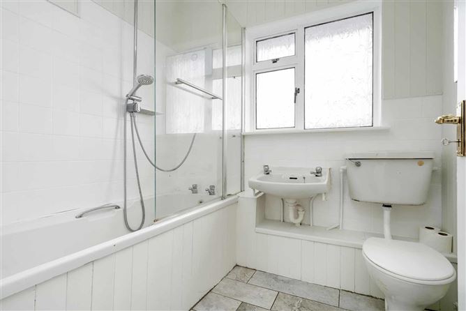 5 Parkhill Road, Kilnamanagh, Dublin 24