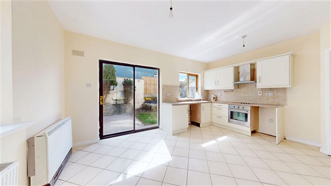 6 Beachside Avenue, Riverchapel, Courtown, Wexford