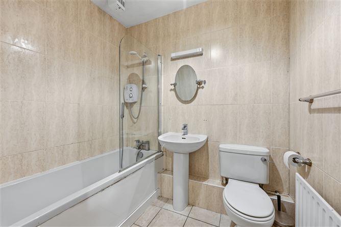 Photo 11 of 13 — 3 Ashleigh Court, Castleknock, Dublin 15