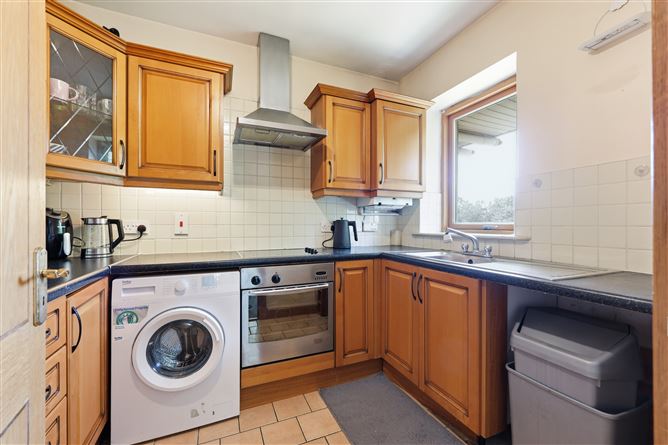 Photo 6 of 13 — 3 Ashleigh Court, Castleknock, Dublin 15