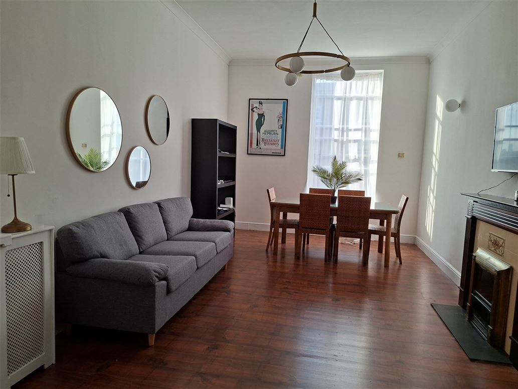 33 Mountjoy Square, Apt 77 Russell House, Mountjoy Square, Dublin 1