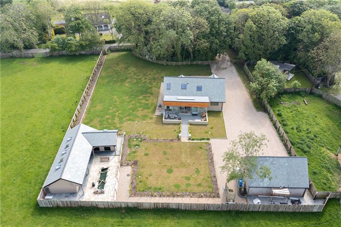 Woodside Cottage, Macetown, Tara, Co. Meath
