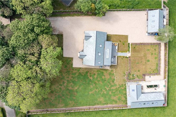 Woodside Cottage, Macetown, Tara, Co. Meath