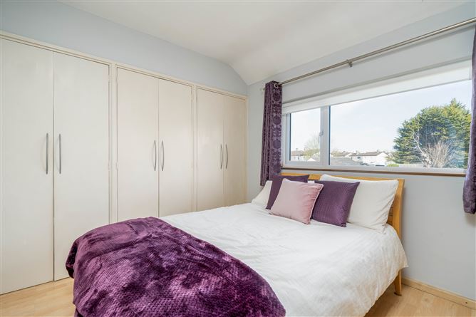 25 Shanliss Walk, Santry, Dublin 9