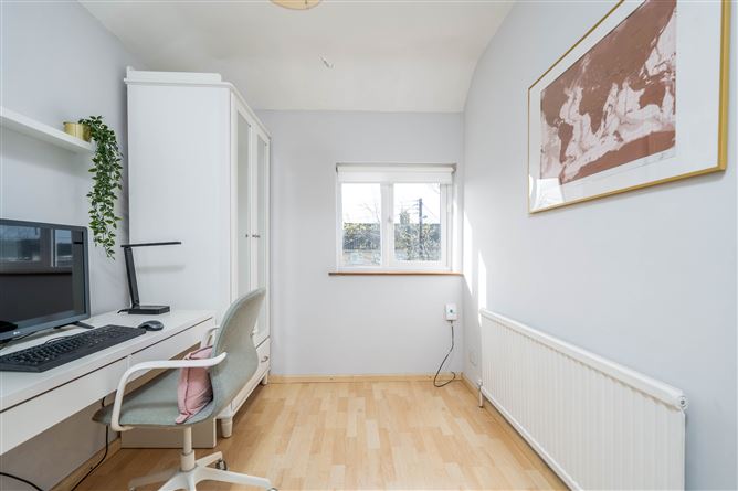 25 Shanliss Walk, Santry, Dublin 9
