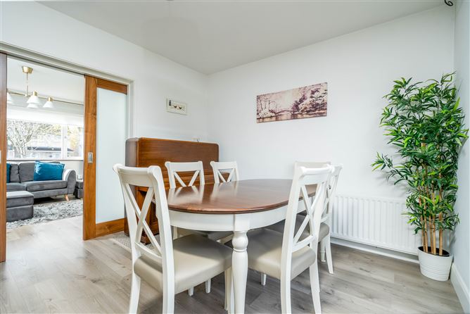 25 Shanliss Walk, Santry, Dublin 9