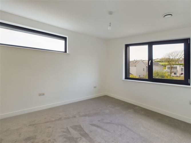 1 Seanrod, Crobally Upper, Tramore, Waterford