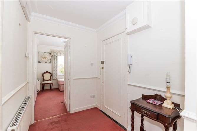5 Mariners Court, Sutton,   Dublin 13