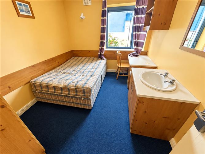 Apt 5, Block 2, Gateway Apartments , Ballinode, Sligo
