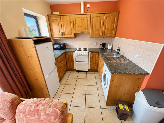 Apt 5, Block 2, Gateway Apartments , Ballinode, Sligo