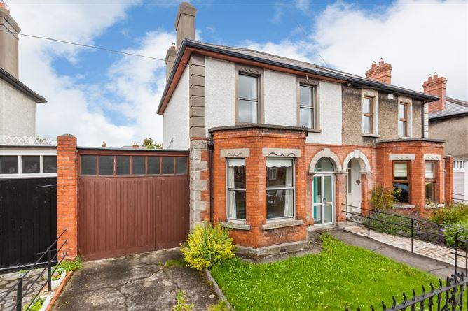 9 Crescent Villas, Iona Road, Drumcondra, Dublin 9