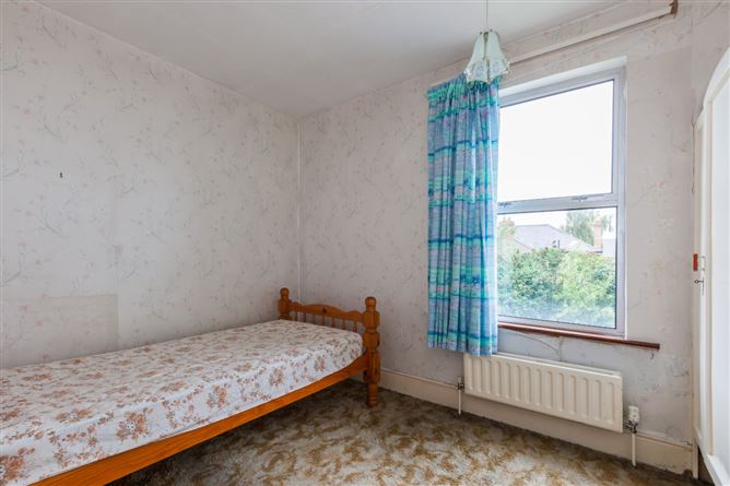 9 Crescent Villas, Iona Road, Drumcondra, Dublin 9