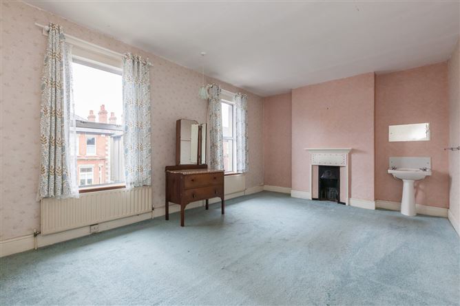 9 Crescent Villas, Iona Road, Drumcondra, Dublin 9