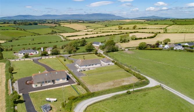 Caltra House, Kildwan, Bunmahon, Waterford