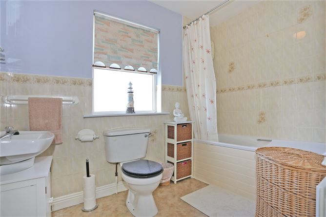 67 Rowan View, Sixmilebridge, Co. Clare