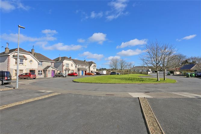 67 Rowan View, Sixmilebridge, Co. Clare