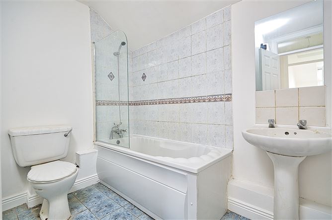3 Saint Peters Court, Magdalene Street, Drogheda, Louth