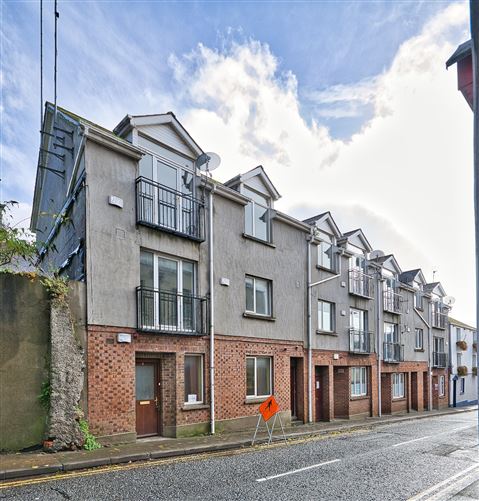Main image for 3 Saint Peters Court, Magdalene Street, Drogheda, Louth