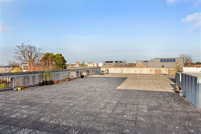 9 The Green, Kensington Lodge, Rochestown Avenue, Dun Laoghaire